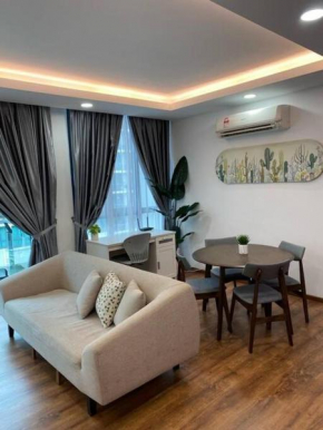 Vivacity Megamall Jazz Suite Kuching 8pax 3BR #Joyoustayz1